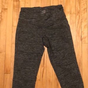 Old navy active yoga leggings